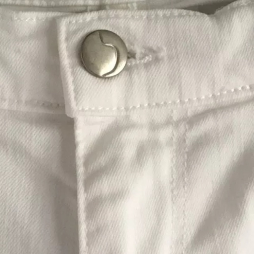 🌸Joe’s Jeans🌸 White Jean Shorts Size W 25 - Picture 4 of 7